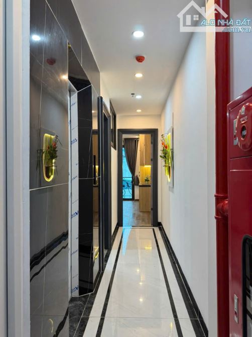 Toà CHDV Chùa Bộc, Đống Đa, Dt : 68m2, 20 p, giá 17.3 tỷ, 110tr/th, 100m ra HV Ngân Hàng. - 2