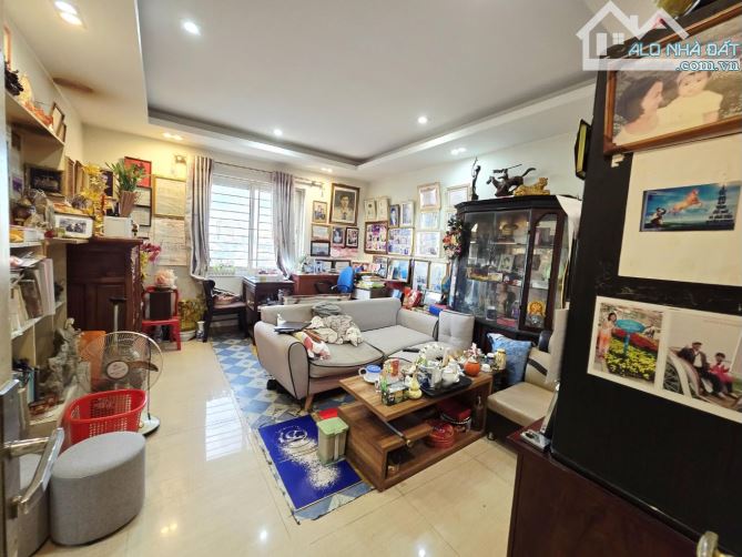 BÁN CĂN HỘ- CT2A TÂY HỒ RESIDENCE 80m,2 NGỦ VIEW GẦN HỒ TÂY - CÓ SLOT ĐỂ Ô TÔ GIÁ TL - 2