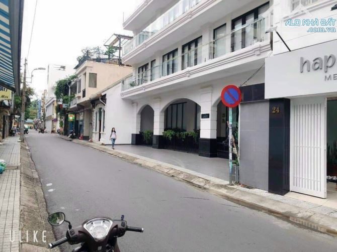 (Bán gấp) HXH 8m Lê Văn Sỹ Q3. Công nhận 110m2 nở hậu đẹp. 4 Tầng. giá 18 tỷ TL Mạnh - 2