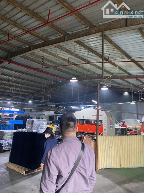 CHO THUÊ KHO XƯỞNG TẠI PHỐ NỐI HƯNG YÊN, GẦN CẦU VƯỢT MỸ HÀO – DIỆN TÍCH 1500 m2 - 2
