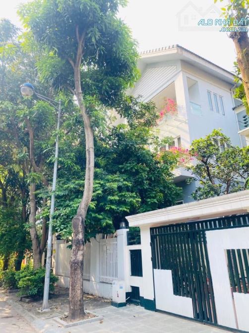 BÁN BIỆT THỰ KĐT LINH ĐÀM. 340M2 - 4 TẦNG. MT 17M. SỔ ĐẸP. GIÁ RẺ. - 2