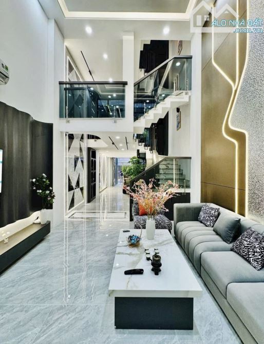 XE HƠI NGỦ TRONG NHÀ!BÁN NHÀ HUỲNH MẪN ĐẠT,QUẬN 5-GIÁ:4,05TỶ/68m2(4x17m).ĐANG CHO THUÊ - 2