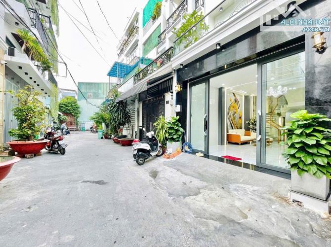 4.5❌14m, BÁN NHÀ 5 TẦNG, HẺM Ô TÔ, 1 Sẹc QUANG TRUNG, P8 GÒ VẤP, LQ 9 TỶ - 2