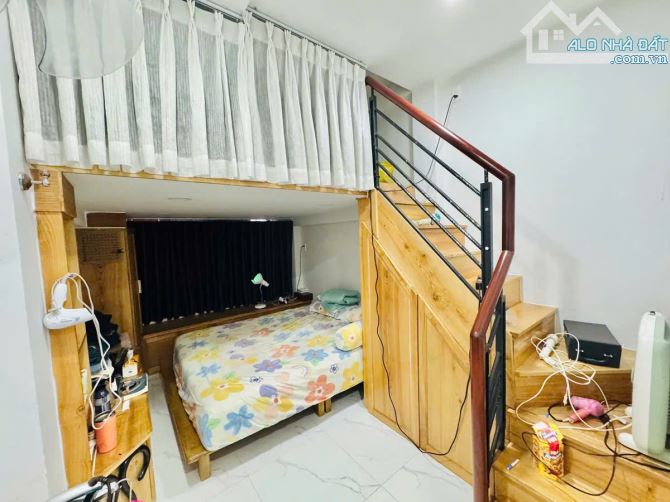 Bán nhà MT CMT8 – Nhà 5 Tầng – Đường 30m – Vị Trí Kinh Doanh Đỉnh – Giá chỉ nhỉnh 8 tỏi - 2