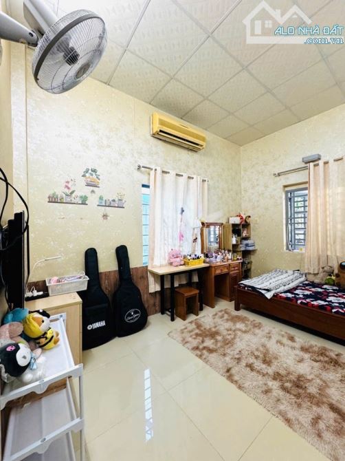 BÁN NHÀ HUỲNH TẤN PHÁT,TÂN THUẬN Q7 Ô TÔ NGỦ TRONG NHÀ . - 2