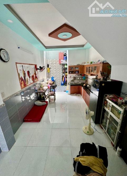 💥💥💥 SIÊU PHẨM NHÀ 2 TẦNG - HẺM 15M RA MẶT TIỀN DHT 02 - NGANG HƠN 4M - GIÁ CỰC TỐT!!! - 2
