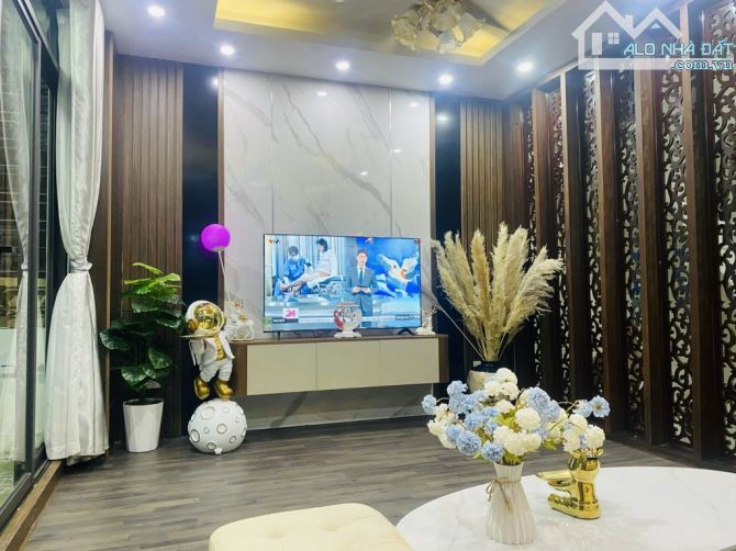 💲 Nhà đẹp 6 tầng lô góc kinh doanh ô tô đỗ cửa phố Xuân Thuỷ (2) - 2