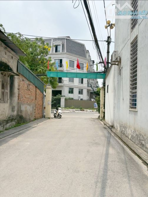 Bán 40m đất tổ 24 Thị Trấn Đông Anh chỉ hơn 2tỷ - 2