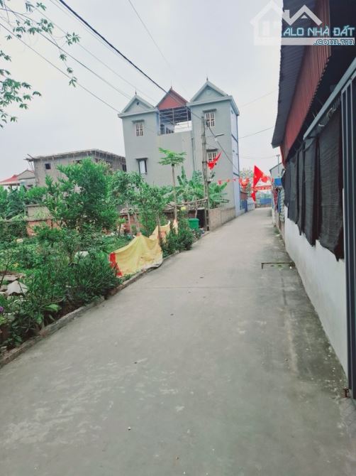 ĐẤT Ô TÔ ,NGÕ THÔNG - LÔ GÓC - 99m 3.98 tỷ  Đạc Tài -Mai Đình Sóc Sơn gần trường ĐH THỦ ĐÔ - 2