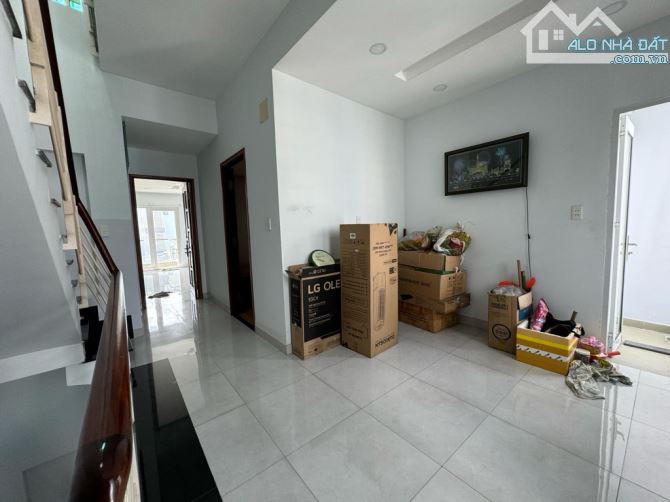 BÁN NHÀ HẺM 8M ĐỖ NĂNG TẾ 70M2, 3 TẦNG, 4PN, CHỈ 6.2 TỶ NGAY BẾN XE MIỀN TÂY, TRIỀU AN - 1