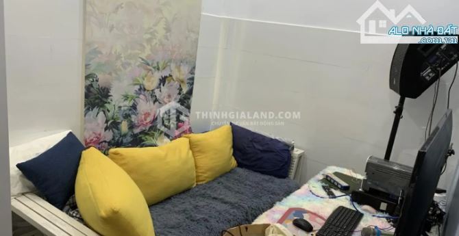 BÁN NHÀ ĐẸP 2 TẦNG HẺM ÔTÔ 7 CHỖ VÀO NHÀ 6x26=150M2 GẦN BIỂN VŨNG TÀU GIÁ TỐT 8.7 TỶ - 3