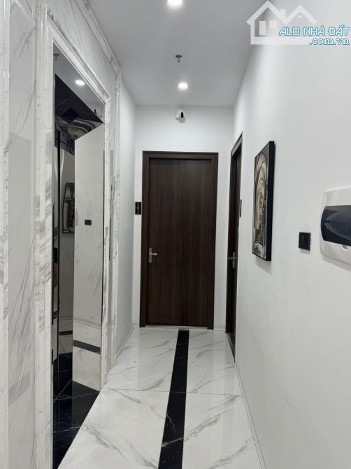 CCMN 18 phòng full Giải Phóng Thanh Xuân. Sổ 145m, 5 tầng MT5m5 Giá 35 tỷ Ngõ ô tô tránh - 3