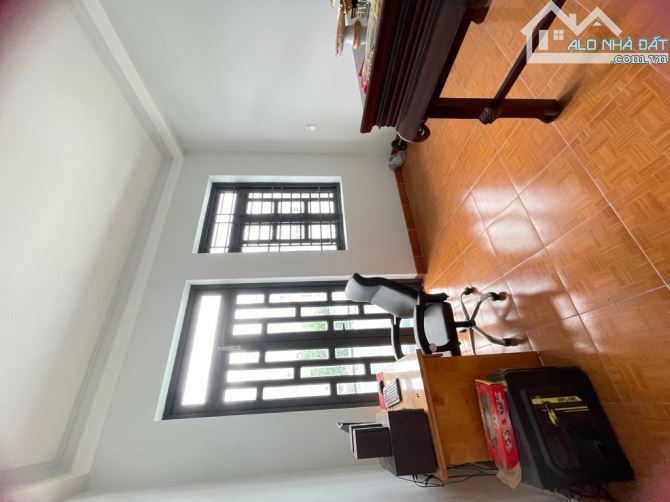 PHAN HUY ÍCH GÒ VẤP ,4×25 , 3 TẦNG ,XE HƠI TỚI NHÀ , HÀNG XÓM EMART ,NHỈNH 5 TỶ - 3
