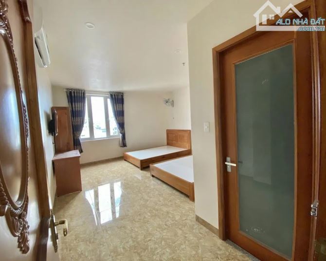 ĐẦU TƯ TRIỆU ĐÔ: KHÁCH SẠN MẶT TIỀN TRẦN QUỐC HOÀN – ĐỐI DIỆN GA T3 SÂN BAY TÂN SƠN NHẤT! - 3
