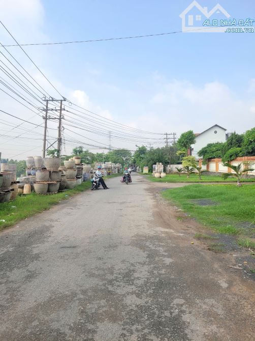 Bán đất 30x98m, mặt tiền Tôn Thất Tùng p.Đông Hòa gần làng đại học - 3