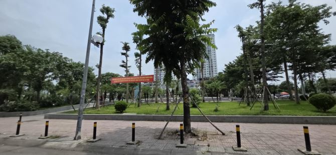 BÁN ĐẤT TẶNG NHÀ MP KD ĐỈNH  HOÀNG NHƯ TIẾP LONG BIÊN VỊ TRÍ KIM CƯƠNG SÁT BV TÂM ANH. - 3