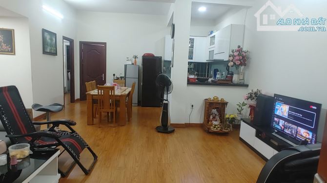Bán chung cư 468 Phan Văn Trị, Phường 7, Quận Gò Vấp, dt 93m2, 3PN - 3