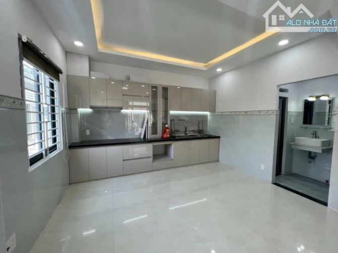 Nhà 4 tầng đường THẠNH XUÂN 24 phường THẠNH XUÂN Q12 ,dt 53m2 (5,5mx10m) hẻm 6m 💵5,3tỷ. - 3