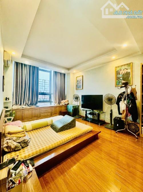 Bán chung cư 326 Lê Trọng Tấn, Thanh Xuân-DT 155m2, 3 ngủ rộng - 3