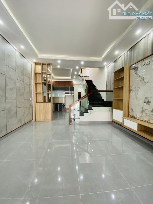 🏡🏡Nhà Mặt tiền Đặng Trần Côn - p. Trà Bá. - 3