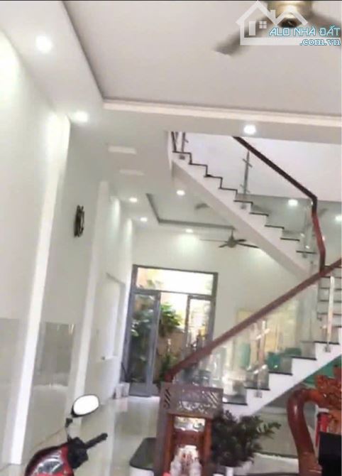 Nhà trệt, 2 lầu, hẻm 7m đường Bùi Văn Ngữ (HL 80B), 5x23m, giá 7.2 tỷ - 3