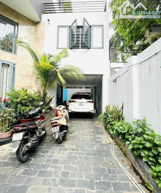 CHO THUÊ BIỆT THỰ SANG TRỌNG - 18A18 THẢO ĐIỀN, QUẬN 2 - CÓ HỒ BƠI - 5PN 3WC - FULL NỘTHẤT - 3