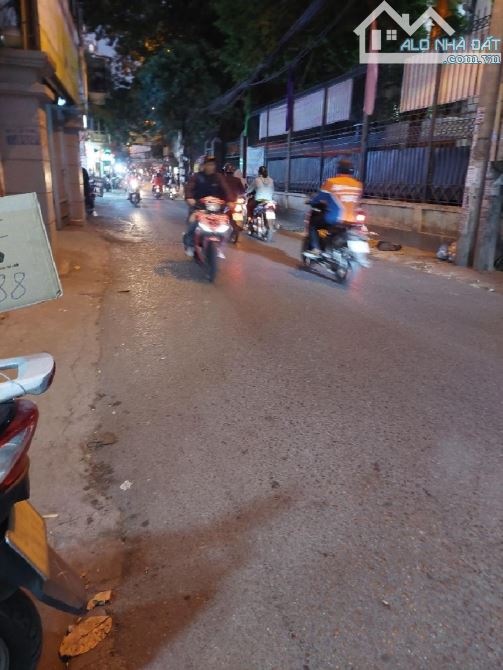 87 Tỷ/ 182 M2/ 12 M tiền/ 2 tầng Cũ/ Mặt Phố Tương Mai - 3