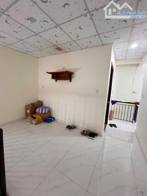BÁN NHÀ 2 TẦNG - KIỆT TRẦN XUÂN LÊ – TT Q. THANH KHÊ – 73 M2 NỞ HẬU- GIÁ 3TỶX bé xíu - 3