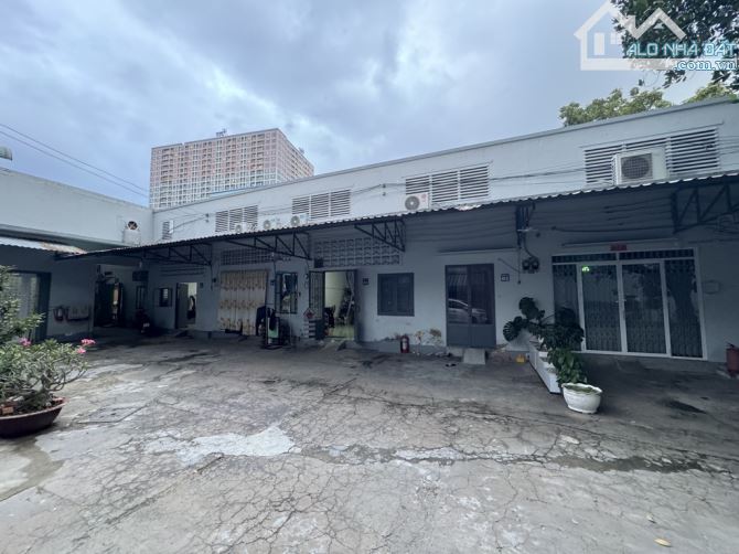 Bán nhà Lũy Bán Bích Quận Tân Phú Sổ Hồng Riêng chỉ 63 triệu/m - 3