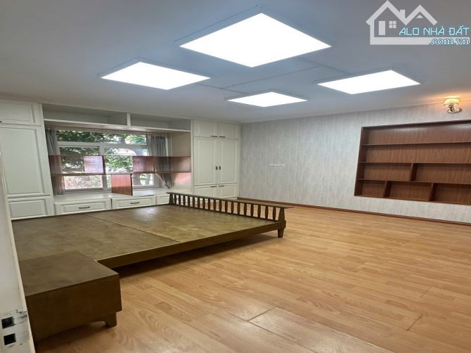 Siêu phẩm! Biệt thự VIP Vườn Đào, Tây Hồ view vườn hoa, có hầm, vị trí đắc địa 290m*4T - 3