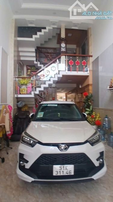 BÁN NHÀ NGUYỄN ẢNH THỦ Q12 -