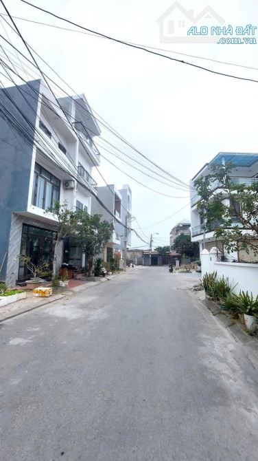 Bán lô đất TUYẾN 1 trong KPL Đống Hương, Quán Toan, 60m giá chỉ 2 tỷ - 3