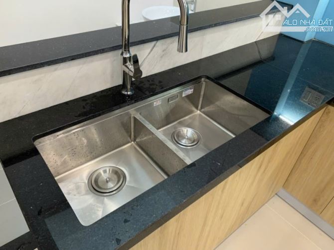 Gấp bán nhà phố Hoàng Diệu 2, Thủ Đức, giá 8.3 tỷ, 3 tầng, dt 84m2. - 4
