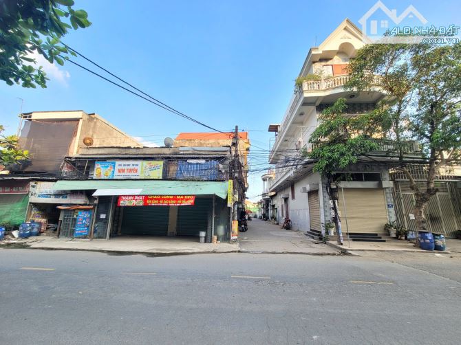 9Tỷ6__183m2__Bán Đất tặng dãy trọ Góc 2 mặt tiền KDC Quân Đoàn 4, gần cầu vượt Sóng Thần - 4