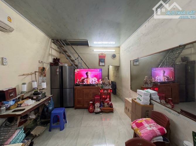Bán Nhà mặt Ngõ đường Nguyễn Đức Cảnh. Phố Trung tâm. Ôtô đỗ cửa gần đường. Kinh Doanh tốt - 4