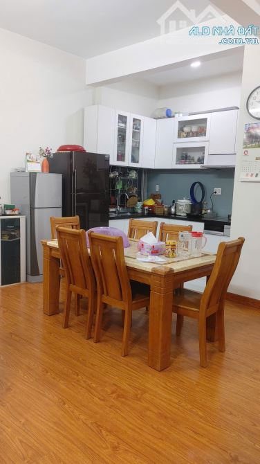 Bán chung cư 468 Phan Văn Trị, Phường 7, Quận Gò Vấp, dt 93m2, 3PN - 4