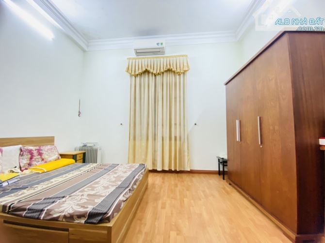 NHÀ CHỦ TỰ XÂY 2 THOÁNG TRƯỚC SAU. NGÕ THÔNG Ô TÔ VF3 ĐI, GẦN HỒ, TRƯỜNG, CHỢ, TTTM. - 4