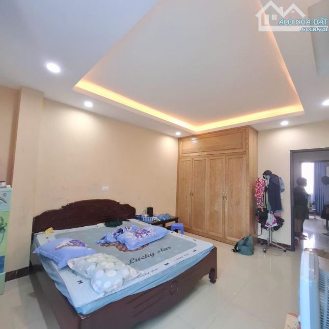 Nhà Đẹp Hoàng Đạo Thành – 45m² x 5 Tầng – Gần Ô Tô – Giá 7.5 Tỷ - 4