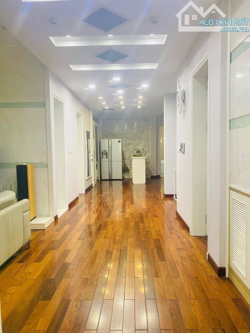 BÁN BIỆT THỰ KĐT LINH ĐÀM. 340M2 - 4 TẦNG. MT 17M. SỔ ĐẸP. GIÁ RẺ. - 4