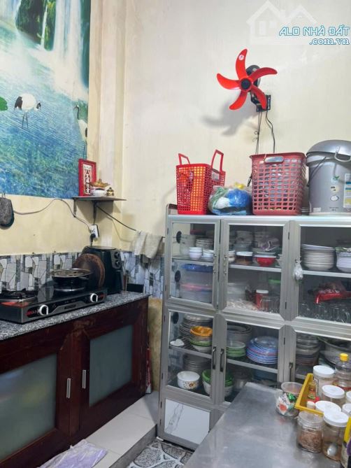 Nhà đẹp 3 Tầng,81m2,Bông Sao,P.5 Q.8 ở ngay Giá chỉ 5.65 Tỷ - 4