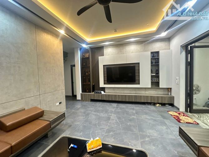 BÁN RẺ Biệt Thự 3 Tầng  – Gara Ô Tô – Đường To 8M, View Dự Án – Giá Tốt Hơn Mua Đất . - 4
