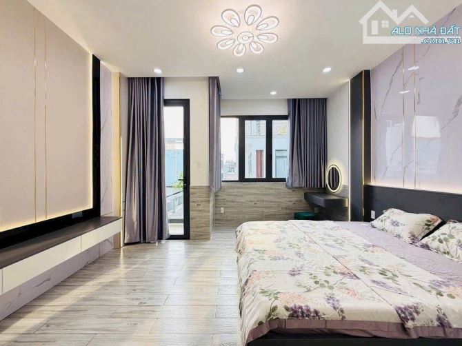 4.5❌14m, BÁN NHÀ 5 TẦNG, HẺM Ô TÔ, 1 Sẹc QUANG TRUNG, P8 GÒ VẤP, LQ 9 TỶ - 4