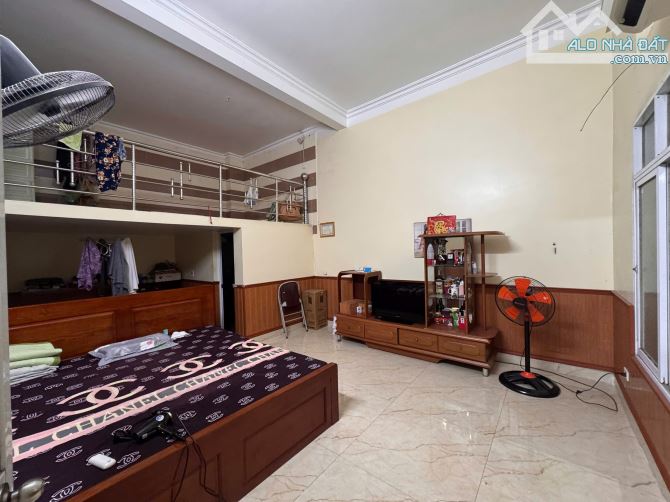 Bán Biệt Thự Mini 120m 2 tầng đường Nguyễn Văn Hới. Mặt tiền rộng, Thoả thuận sâu - 4