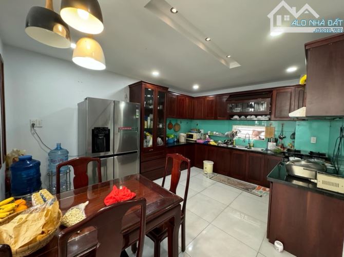 BÁN NHÀ HẺM 8M ĐỖ NĂNG TẾ 70M2, 3 TẦNG, 4PN, CHỈ 6.2 TỶ NGAY BẾN XE MIỀN TÂY, TRIỀU AN - 2