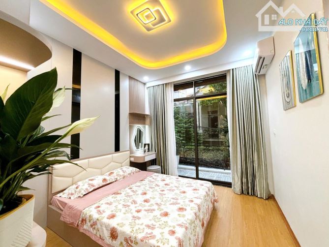 Khương Hạ, Thanh Xuân, Gara ô tô, 5 Tầng Mới Đẹp, Full nội Thất, Giá 14x tỷ. - 5