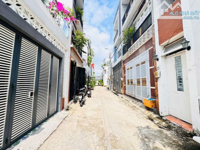 Bán Đất Đường số 2 Cầu Ông Dầu hẻm xe hơi 4,2x14 giá 5,7 tỷ giá đầu tư - 5