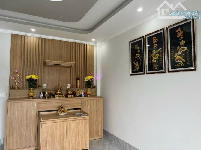 Bán Nhà 1 Trệt 2 Lầu sát Trường Tiểu Học Tân Phong 2, gần Ngã 3 Phú Đôn, Quân Đoàn 4 - 5