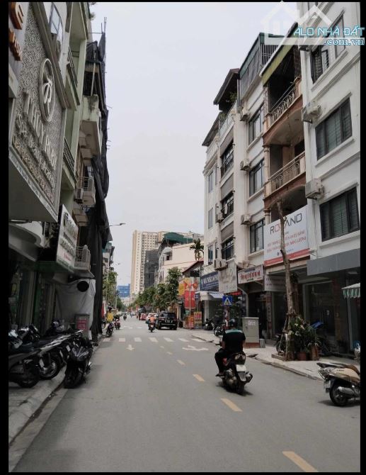 Nhà phố Nguyễn Xiển, Thanh Xuân, Hà Nội  96m2, 9 tầng, mt 5m Nhà đang cho thuê 140 triệu - 5