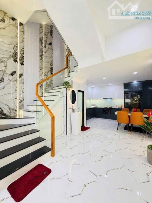 4.5❌14m, BÁN NHÀ 5 TẦNG, HẺM Ô TÔ, 1 Sẹc QUANG TRUNG, P8 GÒ VẤP, LQ 9 TỶ - 5