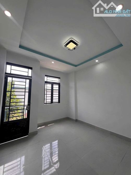 Nhà 1 Lầu Đẹp 4 x 10m, Sát Đường Nhựa 2PN 2WC Full Nội Thất Đẹp. Sổ Hồng Sẵn - 5